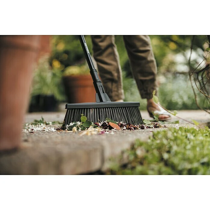 Fiskars Tuinbezem 6 Fiskars Tuinbezem - Image 4