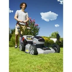 Accu Grasmaaier PD60LM46SPK4 -Tuinonderhoud 12 1589