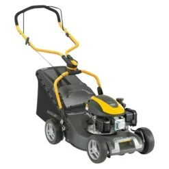 Stiga Benzinemaaier Collector 543