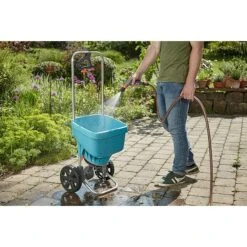 Gardena Strooiwagen XL 16 Gardena Strooiwagen XL -Tuinonderhoud 12 2014