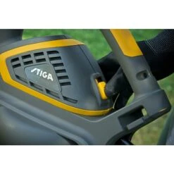 Elektrische Bladblazer BL 130c V 16 Elektrische Bladblazer BL 130c V -Tuinonderhoud 12 2297